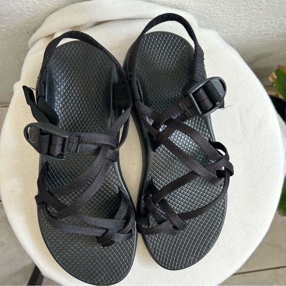 Chaco Black Strappy Sandals - Picture 1 of 8